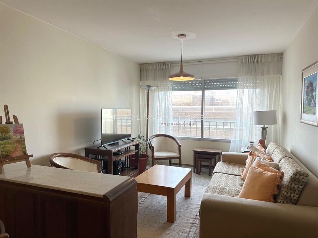 Apartamento en venta de 1 dormitorio y medio en