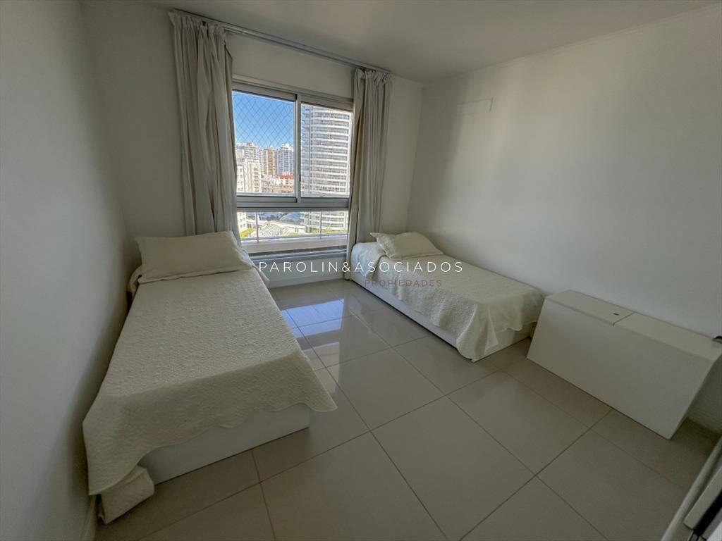 Apartamento en venta de 2 dormitorios en Wind,
