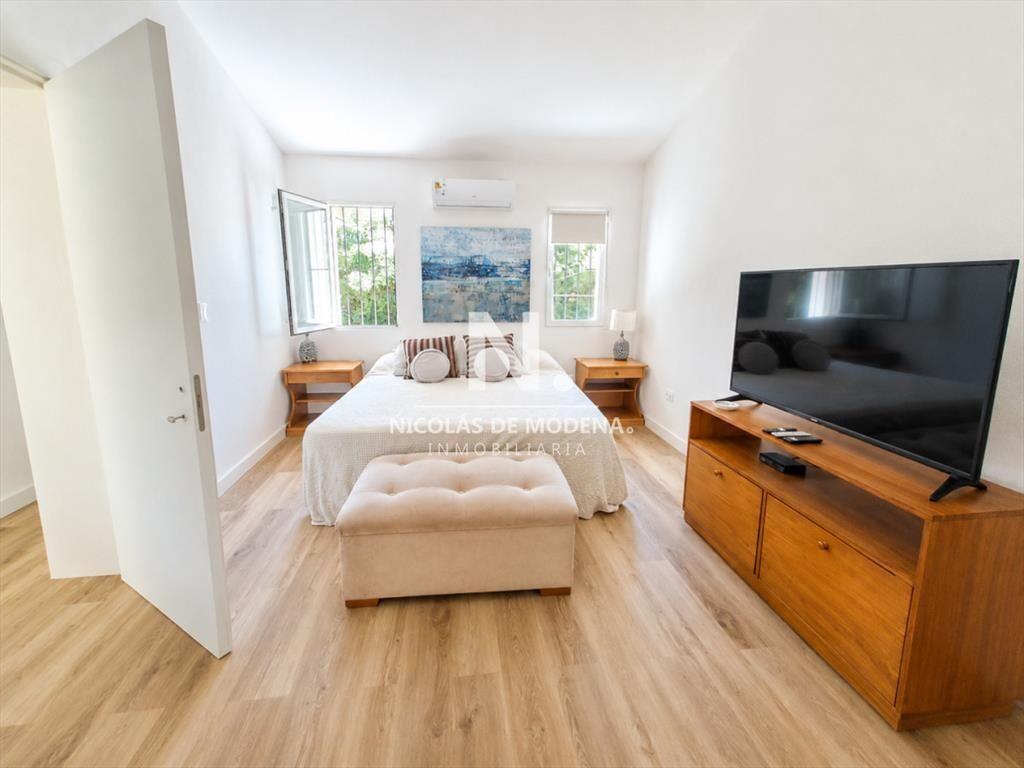 En venta casa de 5 dormitorios en Punta del Este,