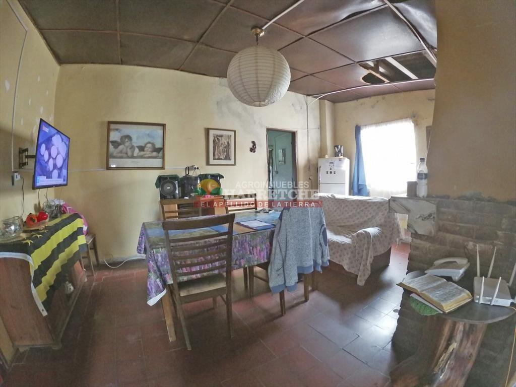 Casa con terreno en venta a pasitos de ruta 1, de