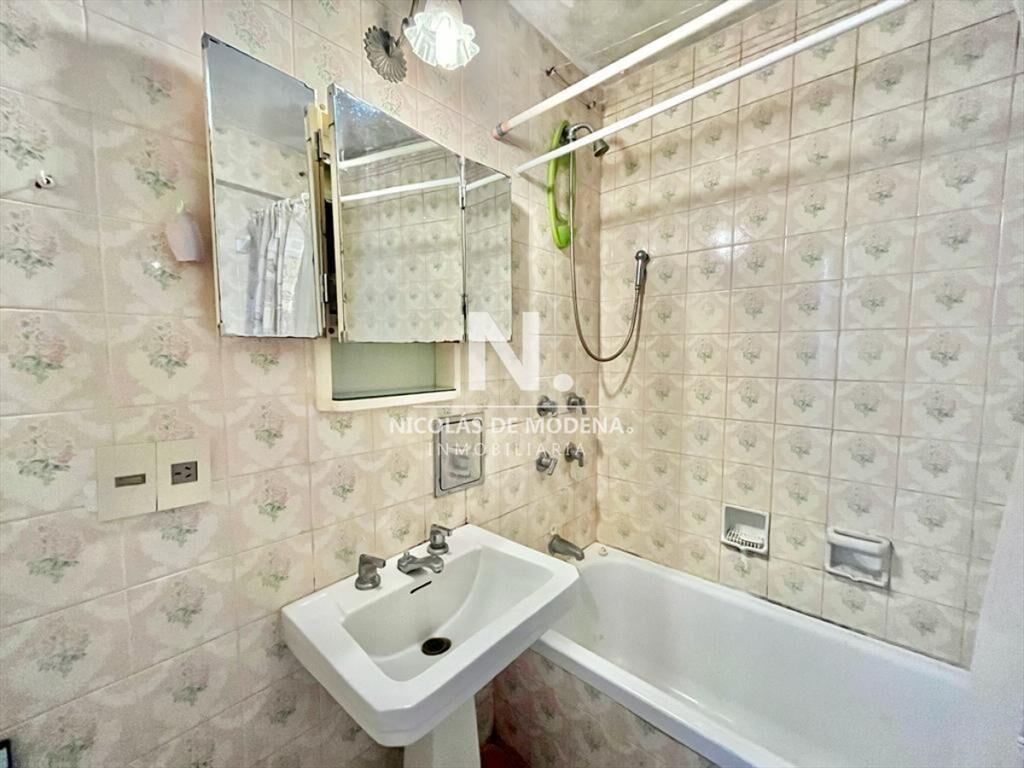 Apartamento de un dormitorio en venta en Punta