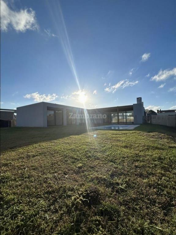 Casa en venta en barrio privado