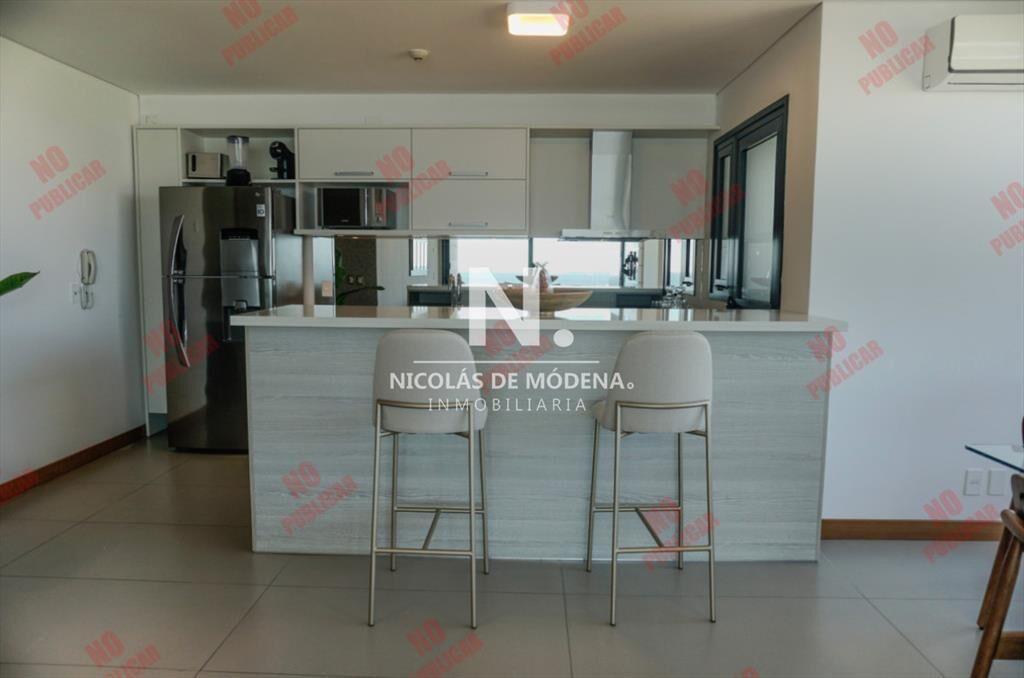 Vende apartamento equipado de 3 dormitorios al ,