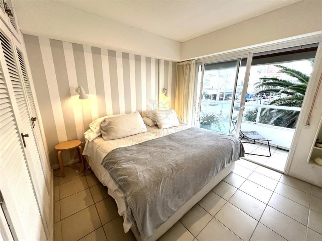 encantador apartamento de 2 dormitorios y 2 vista