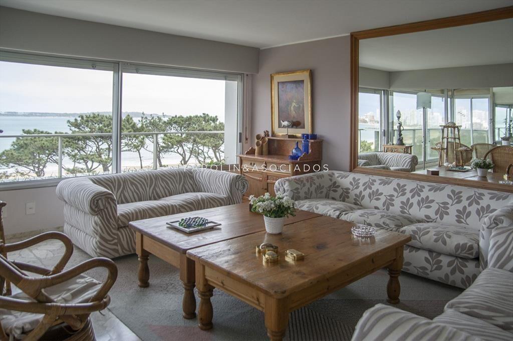 Apartamento en venta de 3 dormitorios en Mansa, Punta del E