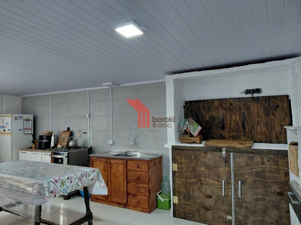 Venta casa, 2 dormitorios, barbacoa, San Luis