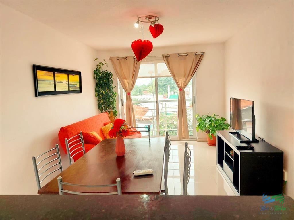 Venta de apartamento un dormitorio y medio en