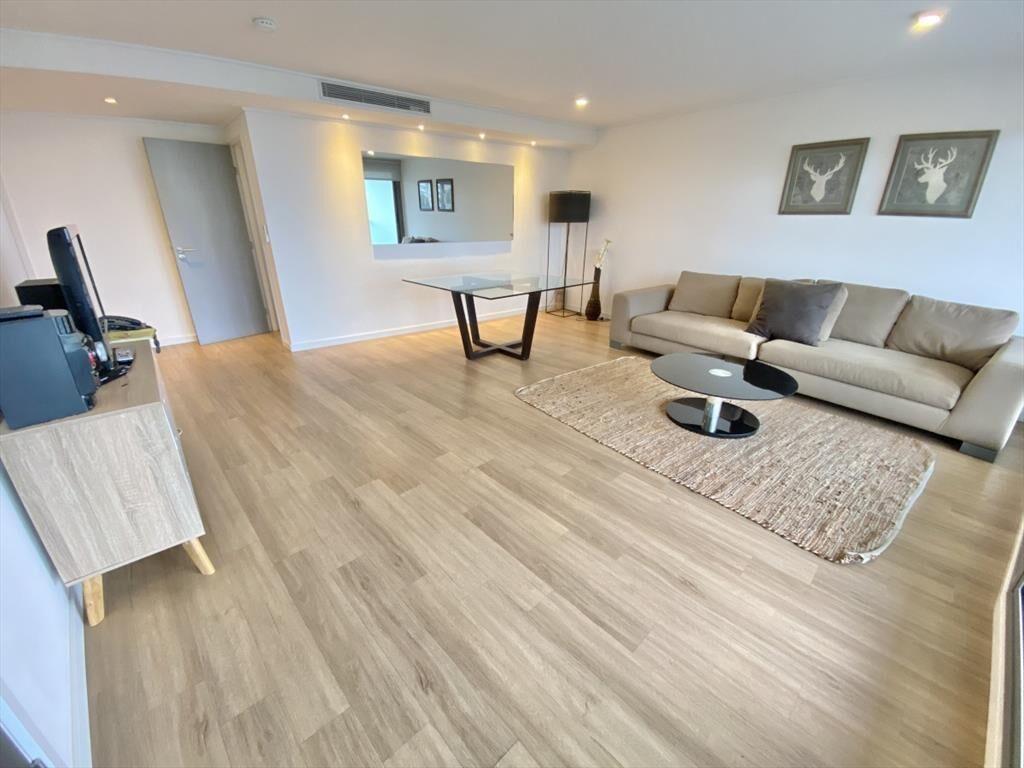 APARTAMENTO EN VENTA 2 DORMITORIOS EN ALEXANDER BOULEVARD