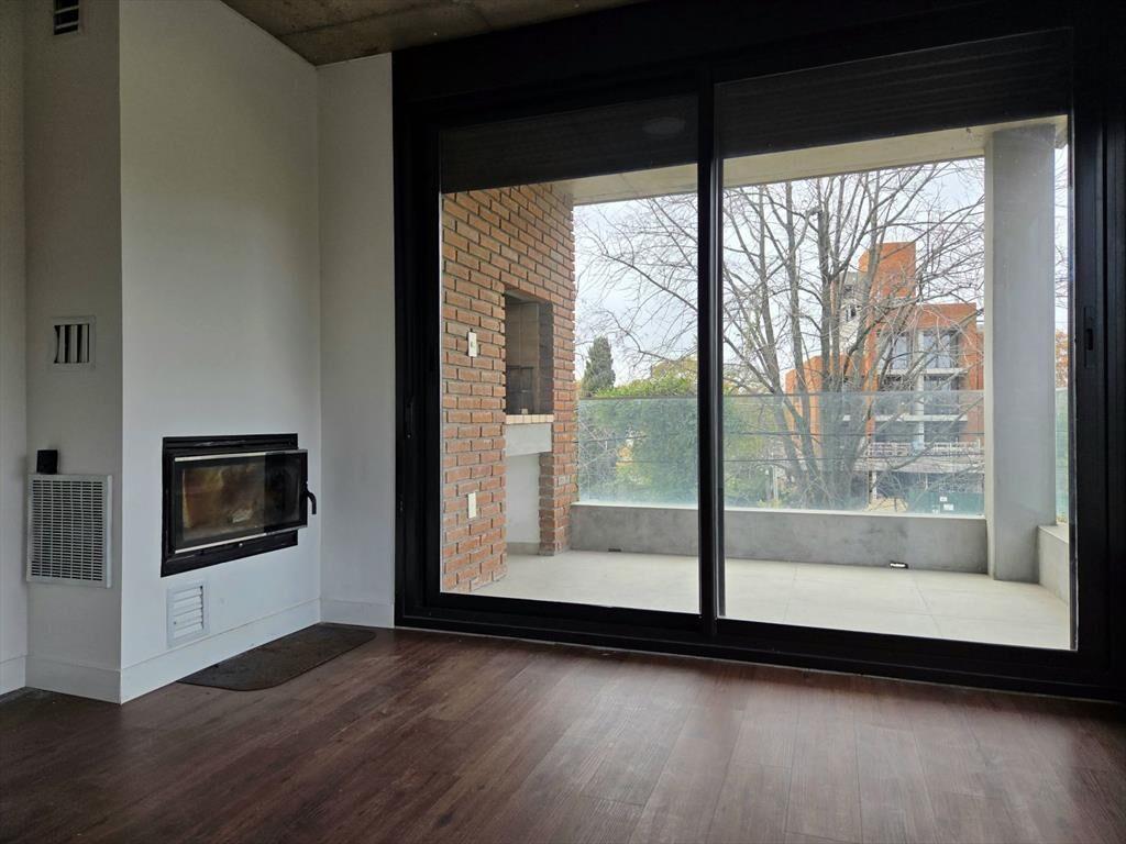 Apartamento 2 Dormitorios, 2 bñs, 2 cocheras, Carrasco No...