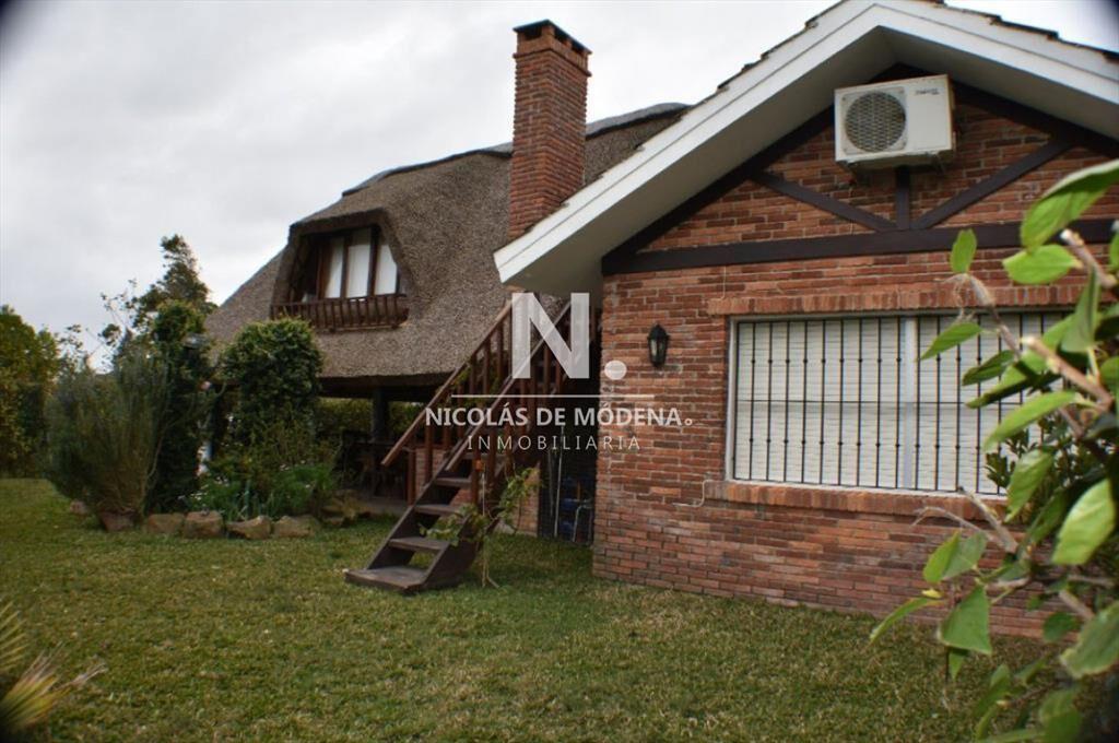 Casa en venta de 3 dormitorios,Pinares, Punta Del