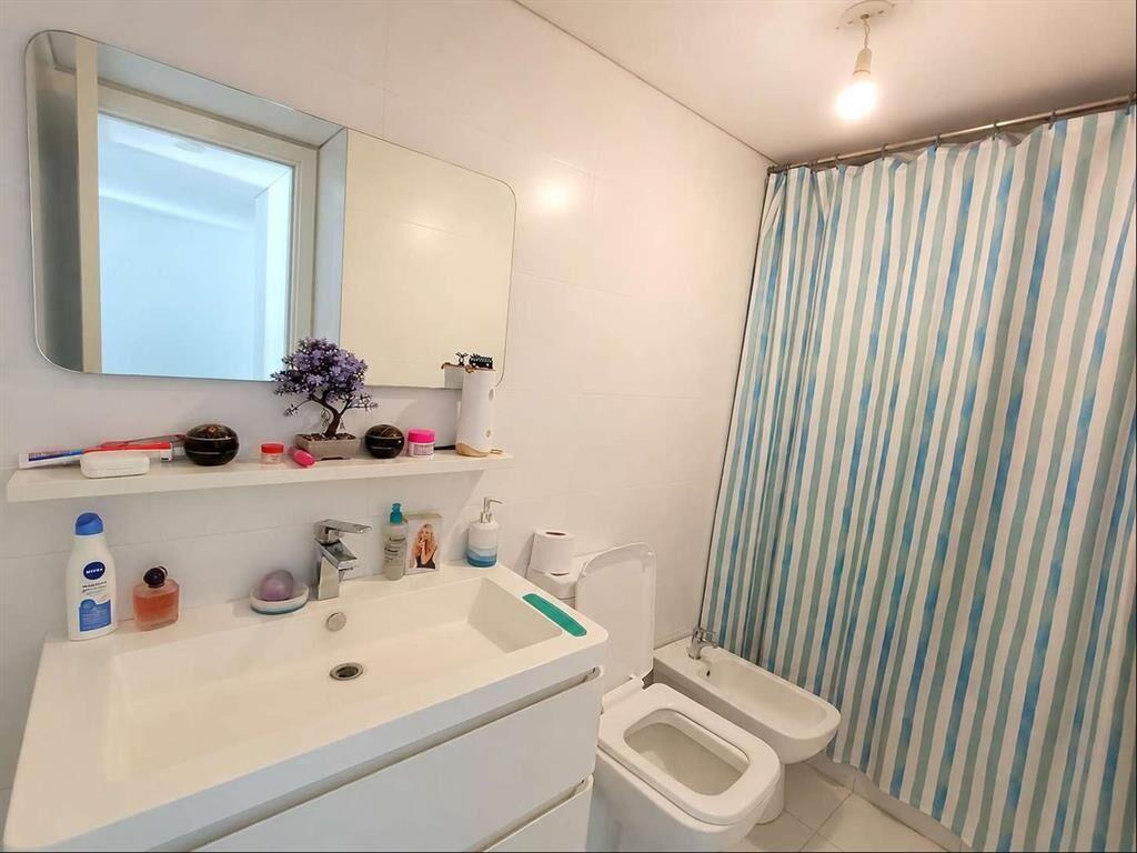 Venta Apartamento con renta Centro 1 Dormitorio 1 Baño Terr