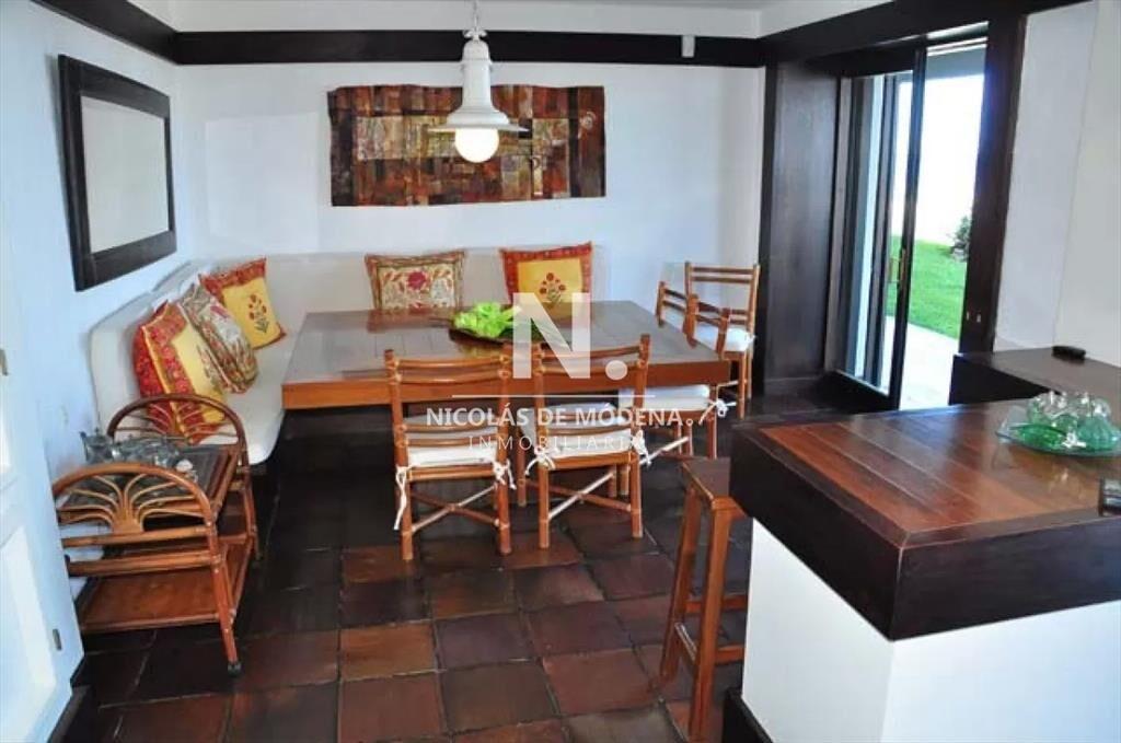Oportunidad imperdible, departamento de 4 en