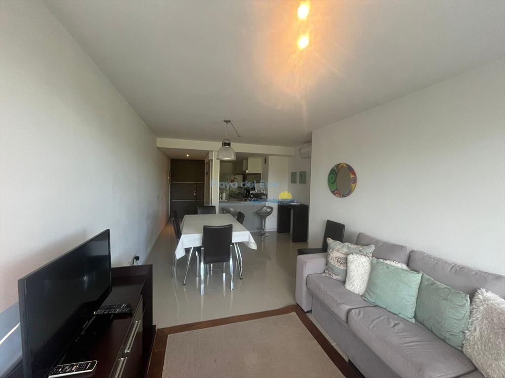 Apartamento en Venta de 2 dormitorios en edificio