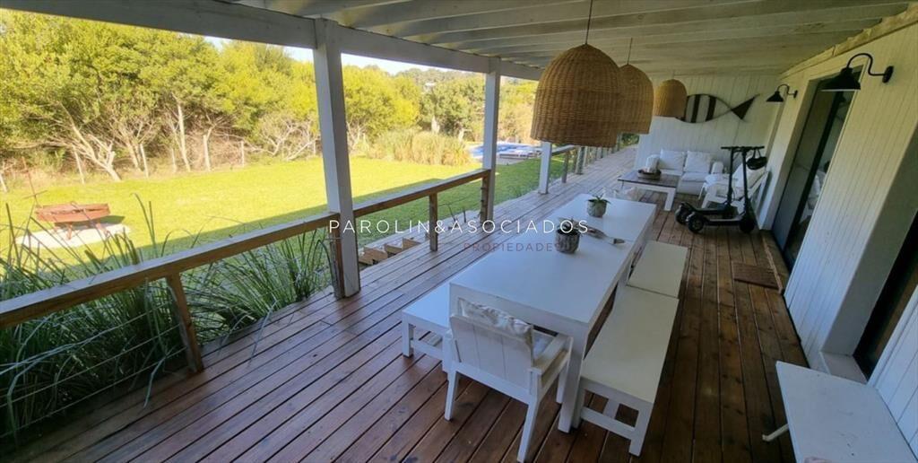 Casa en Venta de 3 Dormitorios en San Vicente,
