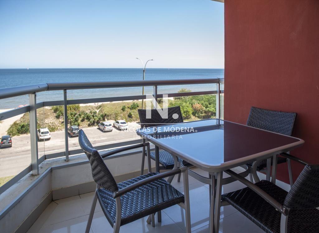 Vende hermoso Penthouse en Playa Mansa con azotea