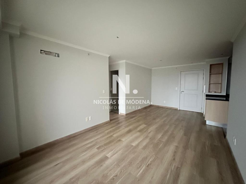 Moderno Apartamento de 2 dormitorios en Punta de
