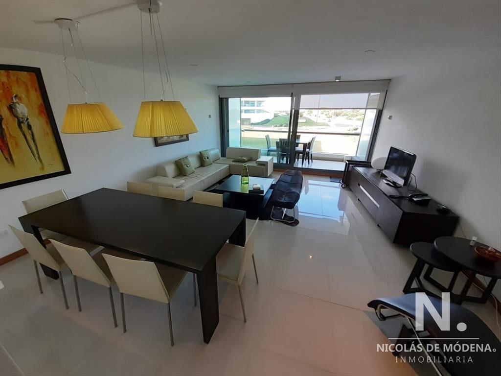 Apartamento de 3 dormitorios. Playa Brava. Rincón del indi