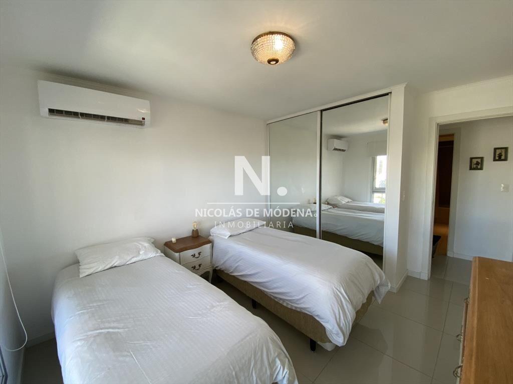 Apartamento en venta en Aidy Grill 2 dormitorios