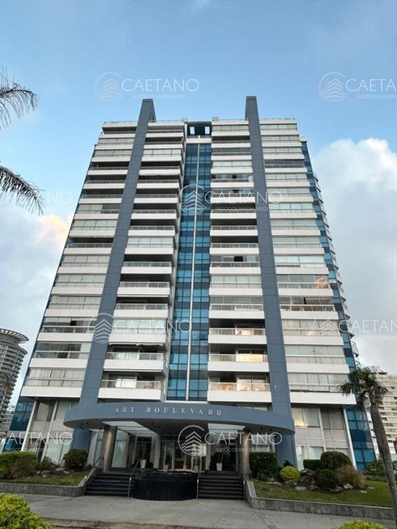 Apartamento en Mansa, 3 dormitorios alquiler