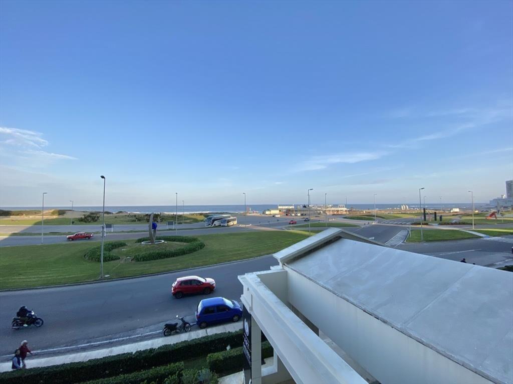 ALQUILER DE APARTAMENTO 2 DORMITORIOS EN TORRE IMPERIALE I