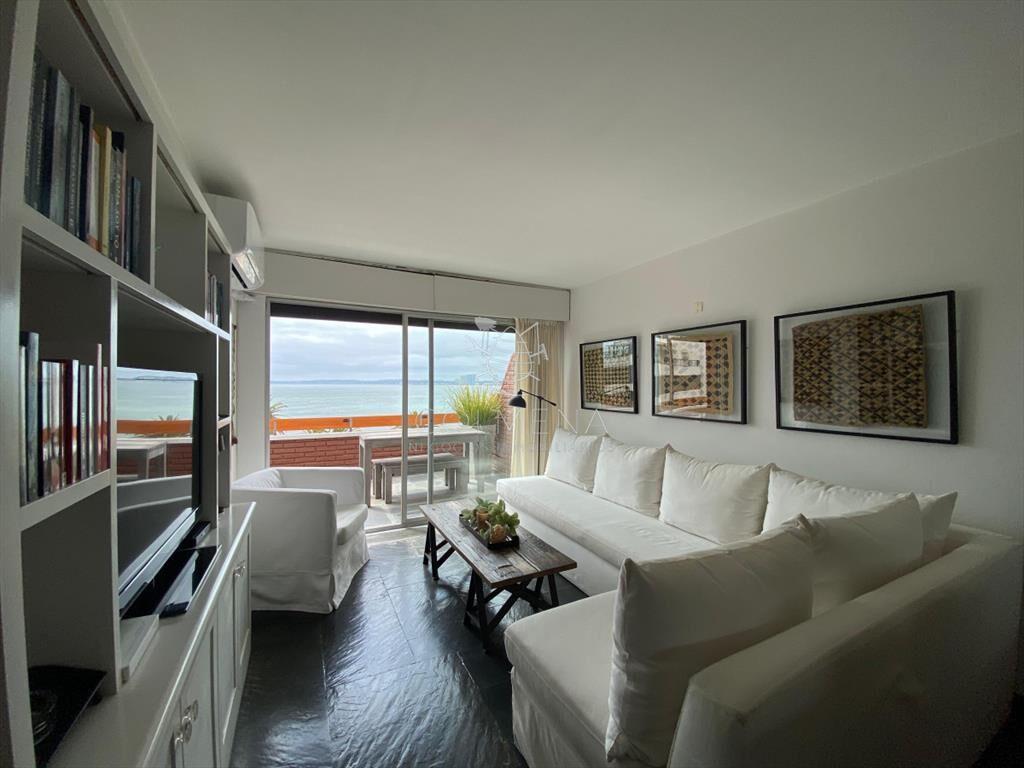 Vende apartamento con vista al mar de 3 Punta del