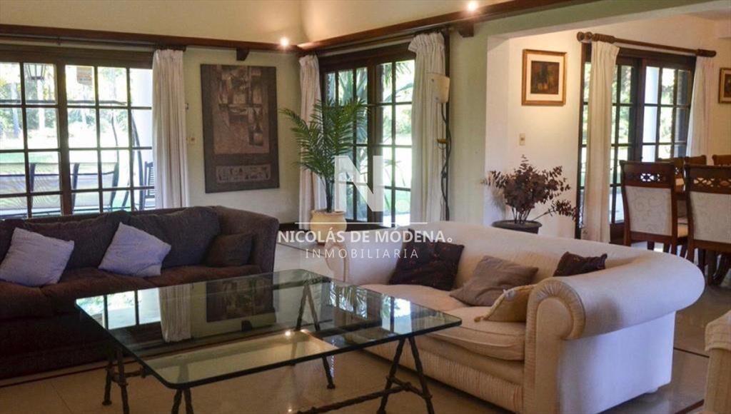 Chalet en Beverly Hills, Punta del Este