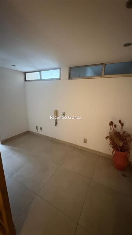 Venta Oficinas Apartamento con terraza y garaje en Centro