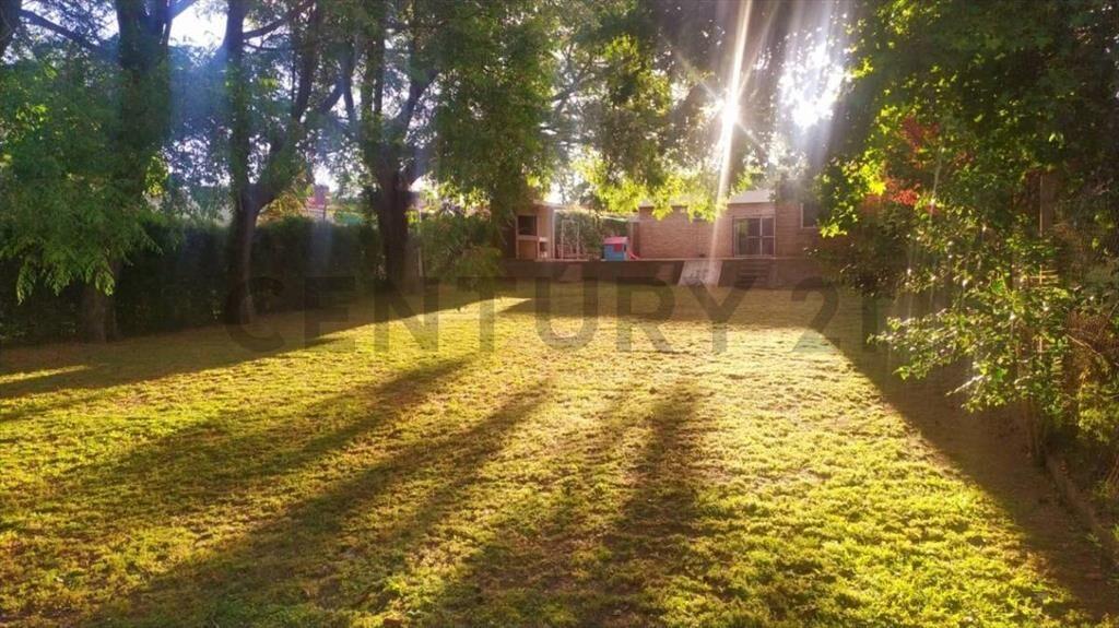 VENTA casa 100mt  Av Italia-3D-2B-Garage-986mt2-ACEPTA BA...