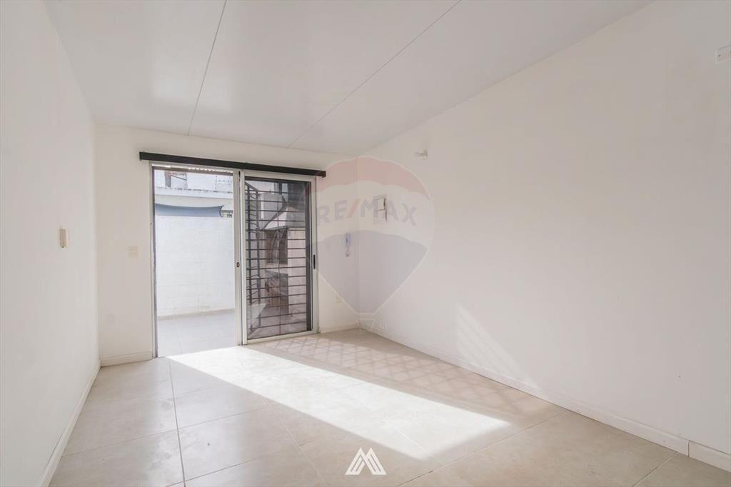 ALQUILER APTO 1 DORM CON PATIO EN BRAZO ORIENTAL