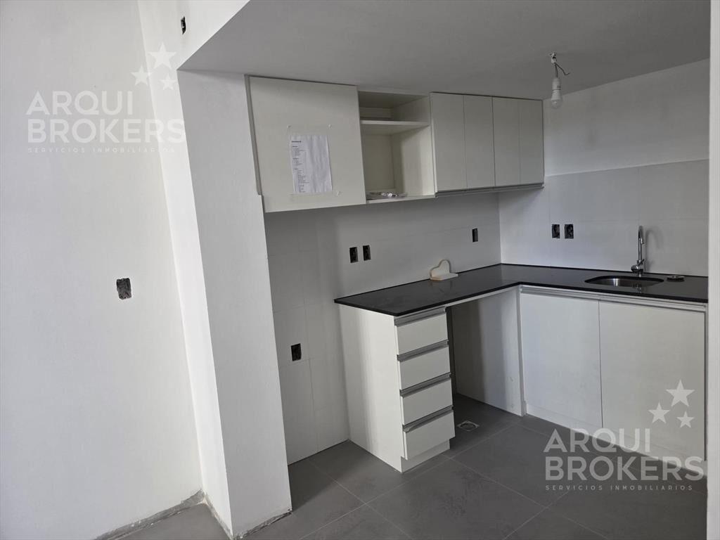 Apartamento de un dormitorio en venta en Centro - 201