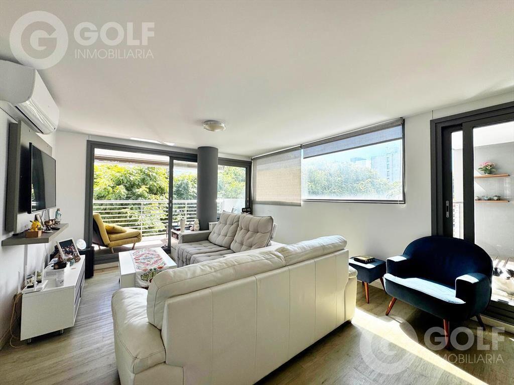 Venta de apartamento de 3 dormitorios CON RENTA y 2 cochera