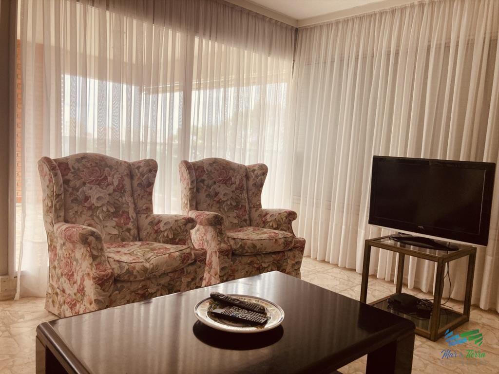 Vendo departamento de 3 dormitorios en importante edificio