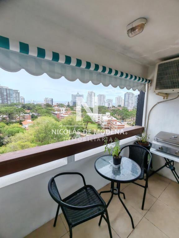 Departamento de 2 dormitorios en venta en Punta
