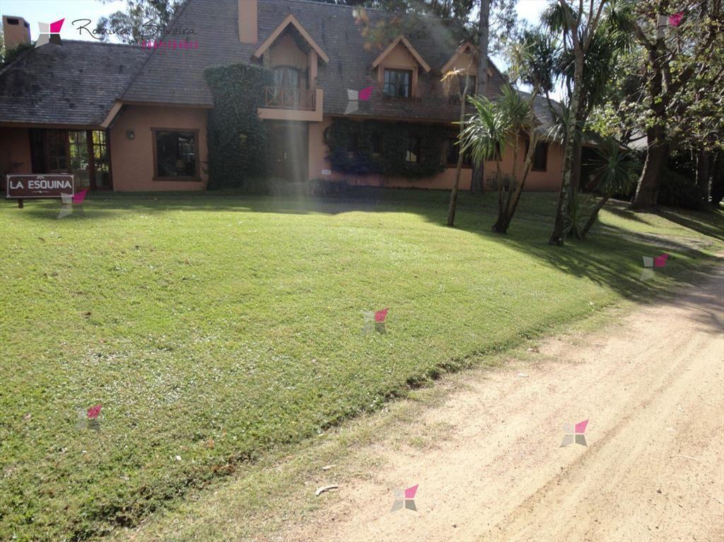 VENTA CASA DE 5 DORMITORIOS EN SAN RAFAEL