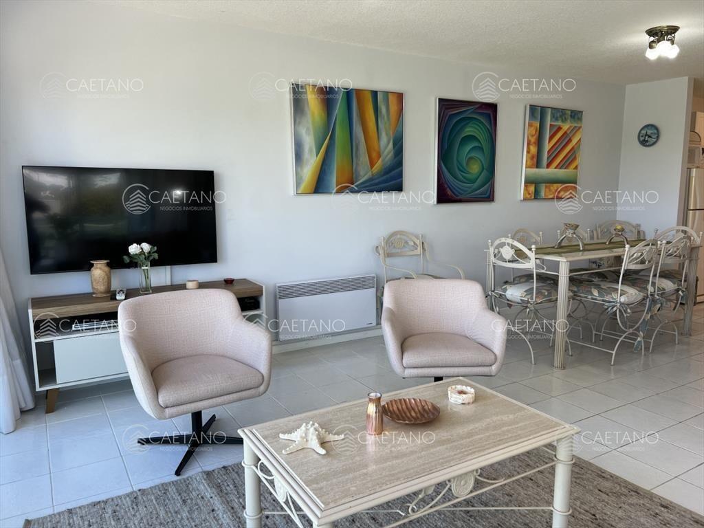 Venta apartamento 2 dormitorios, playa mansa, parada 8