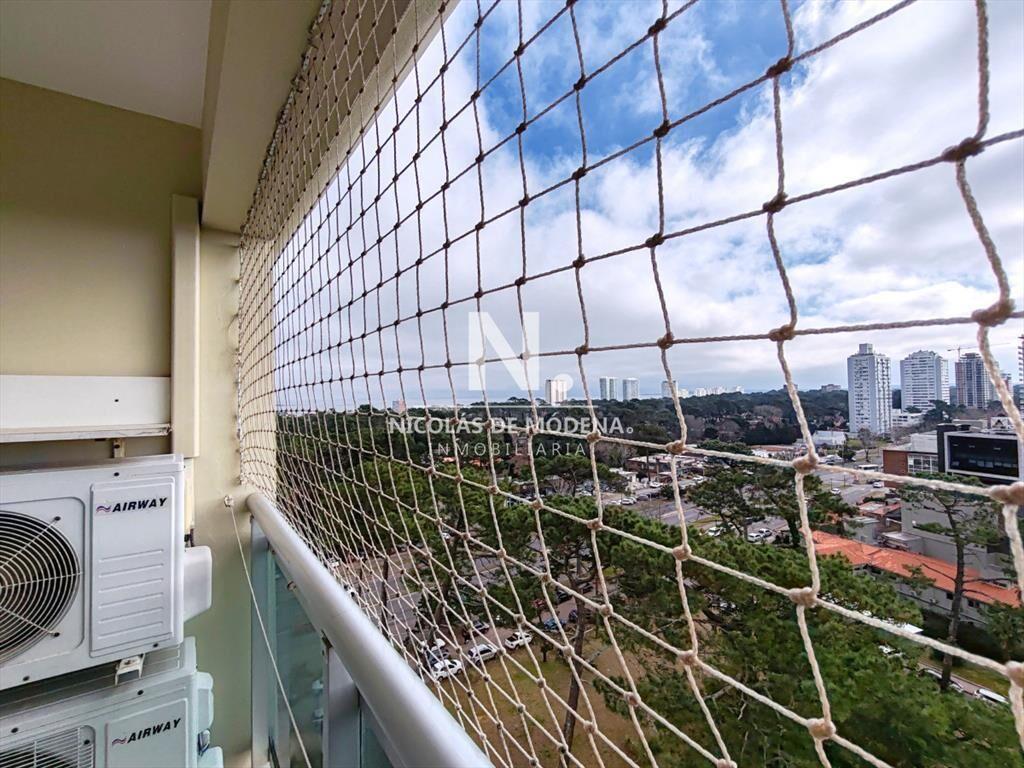 En venta apartamento 2 dormitorios Roosevelt, del