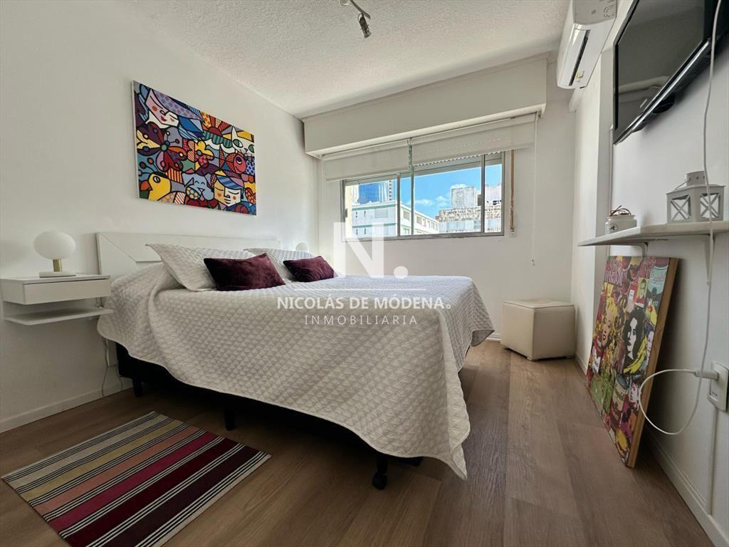 Apartamento en venta en Peninsula a 100 mts de la