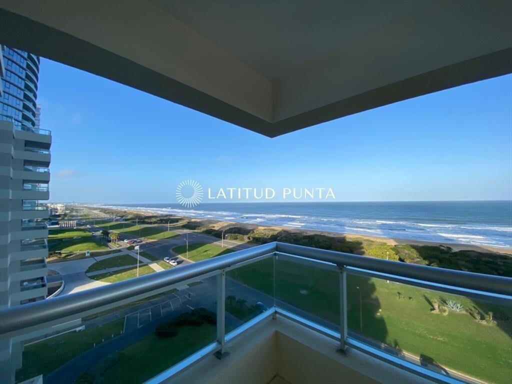 Apartamento en Torre Lobos, 3 dormitorios más