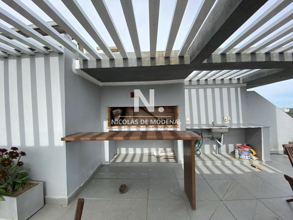 Vende apartamento PentHouse de 3 dormitorios en