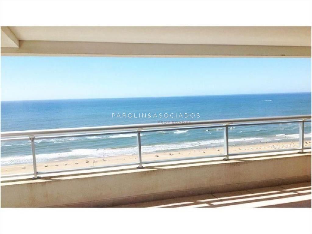 Apartamento en venta de 2 dormitorios en Season