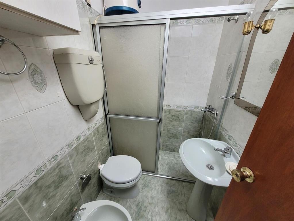 Traspaso de alquiler con Contaduria. Casa muy cómoda ubic.