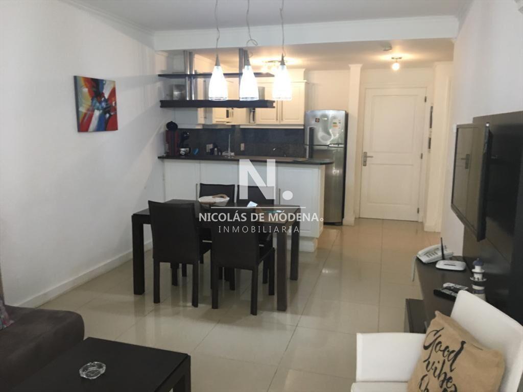 Vendo departamento de 1 dormitorio con parrillero propio
