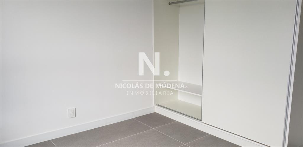 En venta apartamento de 2 dormitorios en Aidy del