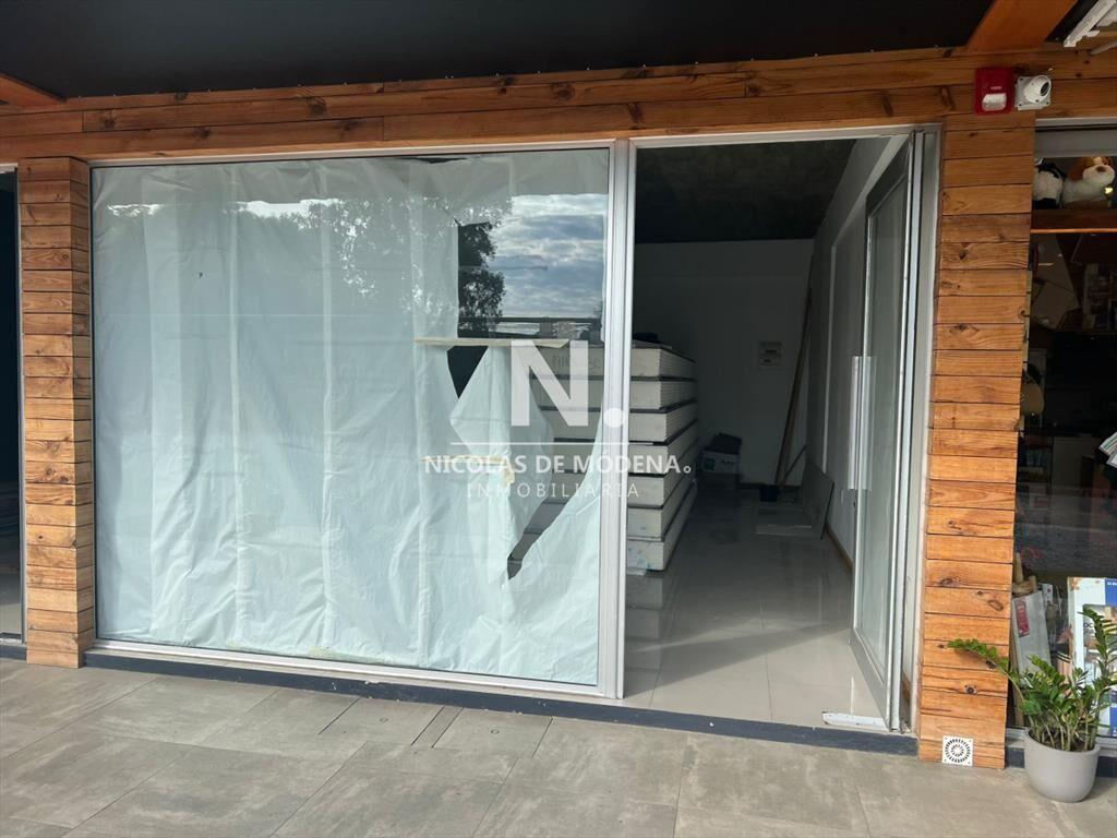 Local comercial en alquiler en Piriapolis