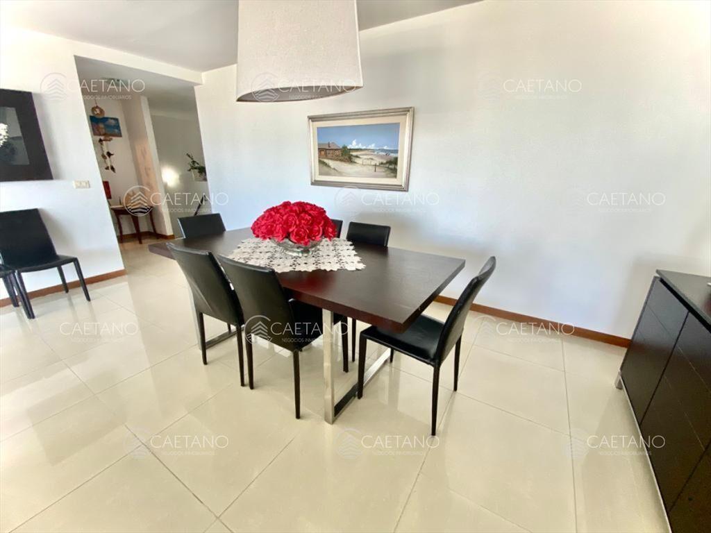 Venta apartamento 3 dormitorios Punta del Este