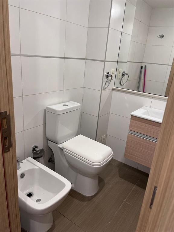 Alquilo apartamento, edificio con  Gym, barbacoa, sala lect