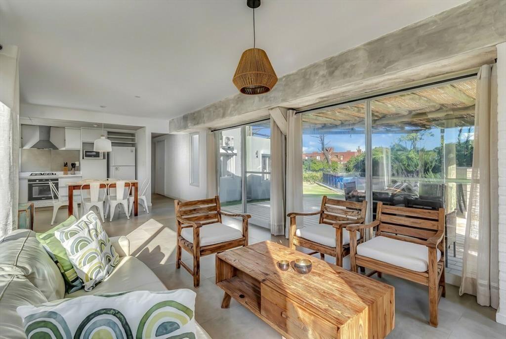 VENTA CASA 3 DORMITORIOS PUNTA COLORADA