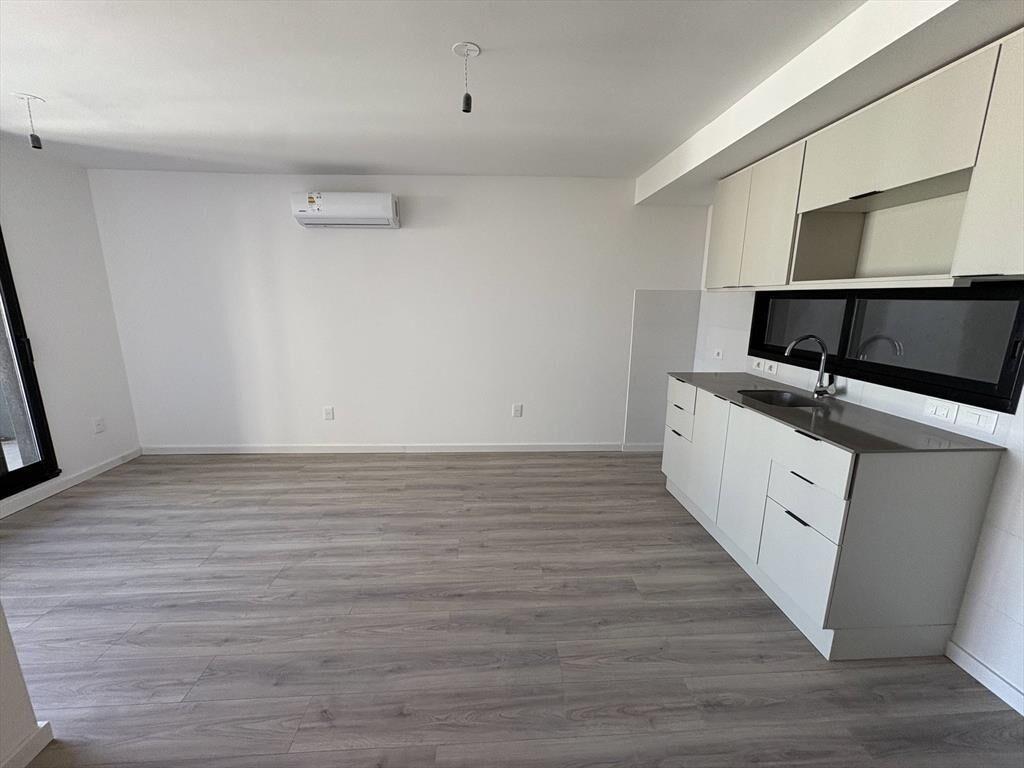 Alquiler - Apartamento a estrenar con un dormitorio y terraz