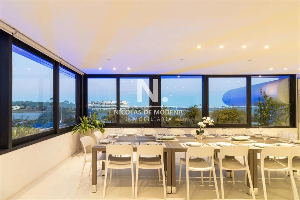 En venta apartamento de 2 dormitorios en Poseidon