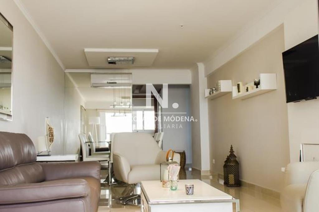 Vende apartamento de 2 dormitorios frente al mar,